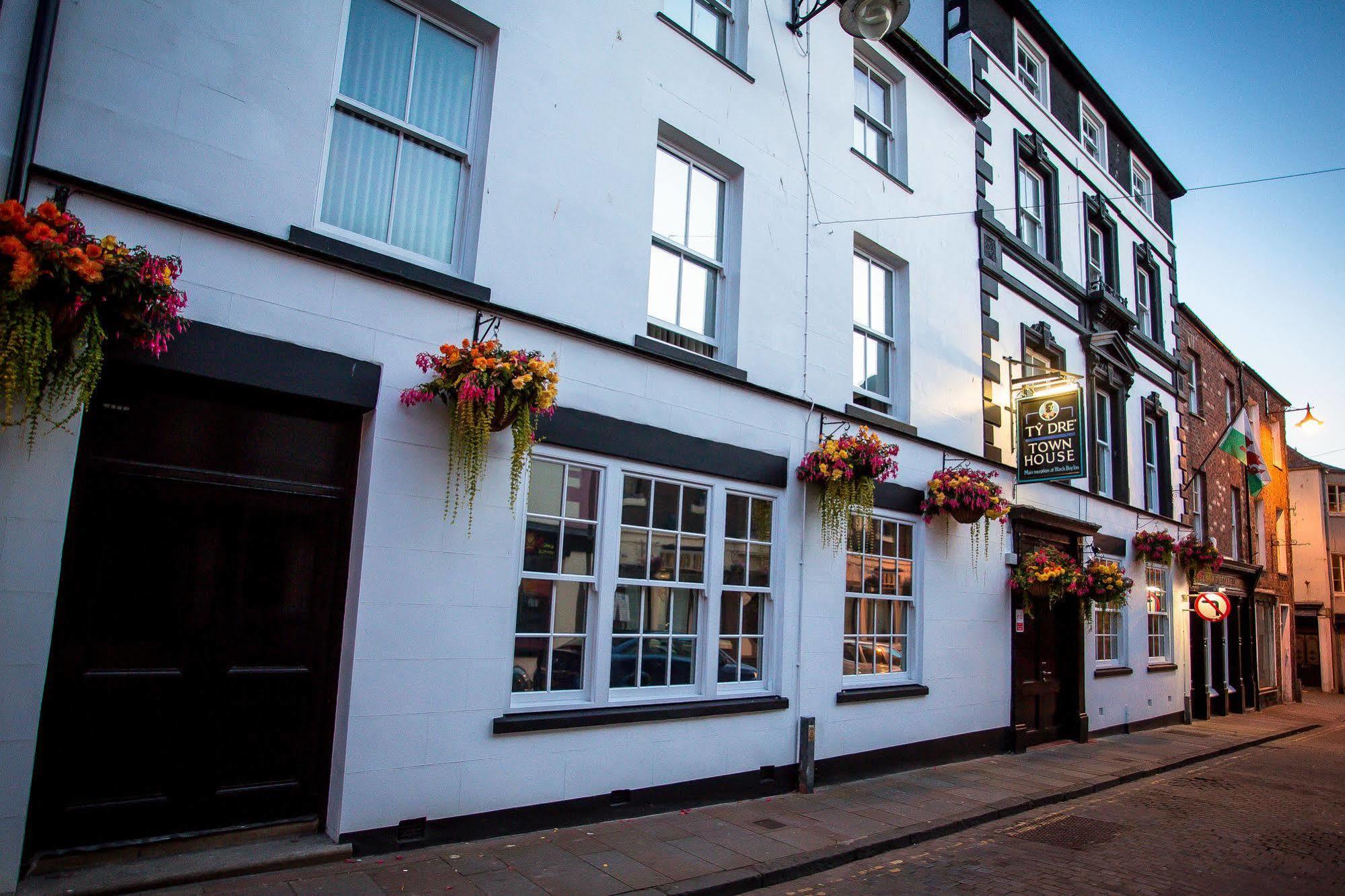 Ty Dre Town House Hotel Caernarfon Exterior photo